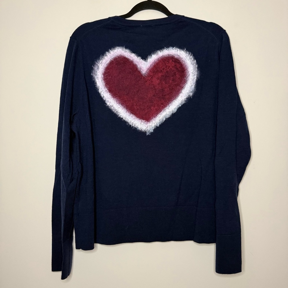 GAP 100% Extra Fine Merino Wool Valentine’s Day Heart Navy Crewneck Knit Sweater - Picture 5 of 5
